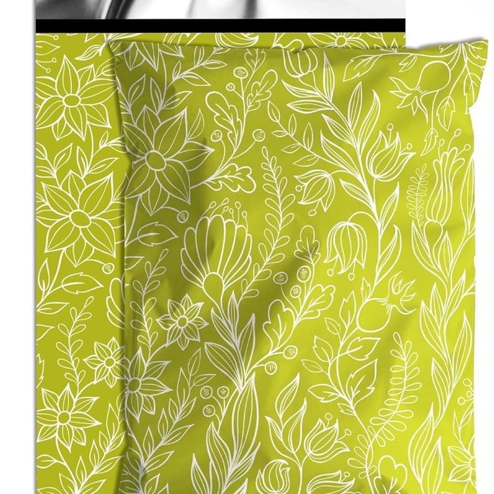 15 Ct 10x13 Lime Green Floral Polymailers